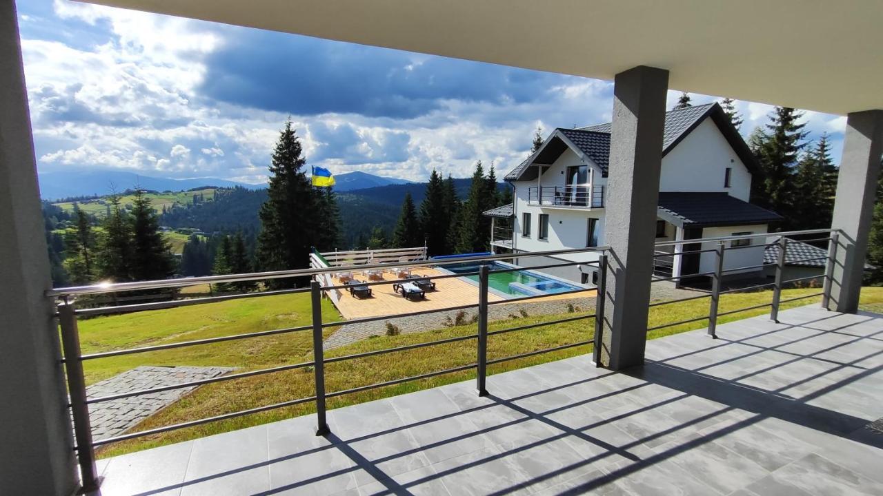 Lidia Chalets Polyanitsa Popovichevskaya エクステリア 写真
